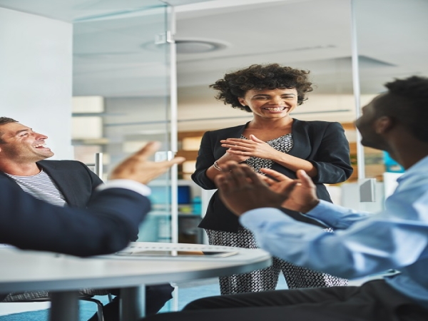 La Banque Postale recrute des Directeurs de Secteur Junior !