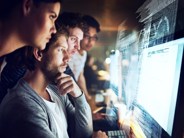 Nous recrutons des Ingénieurs Poste de Travail en CDI à Nantes !