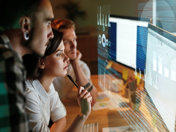 Nous recrutons des Ingénieurs Informatiques en CDI !